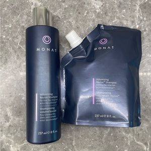 MONAT 8 oz Volumizing Revive Shampoo and 8 oz Refill
